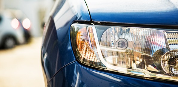 Car-Headlight-Close-Up