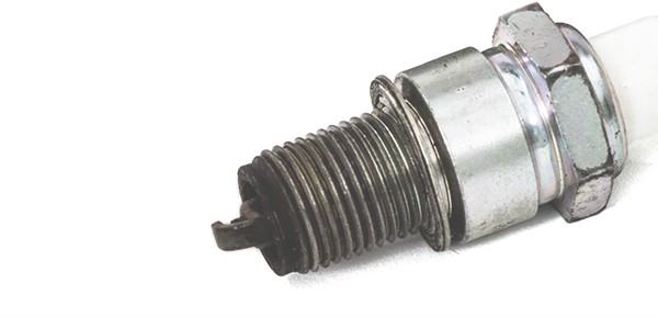 Wet-Spark-Plug