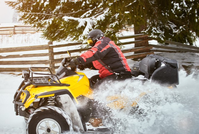 ATV-Riding-In-Snow